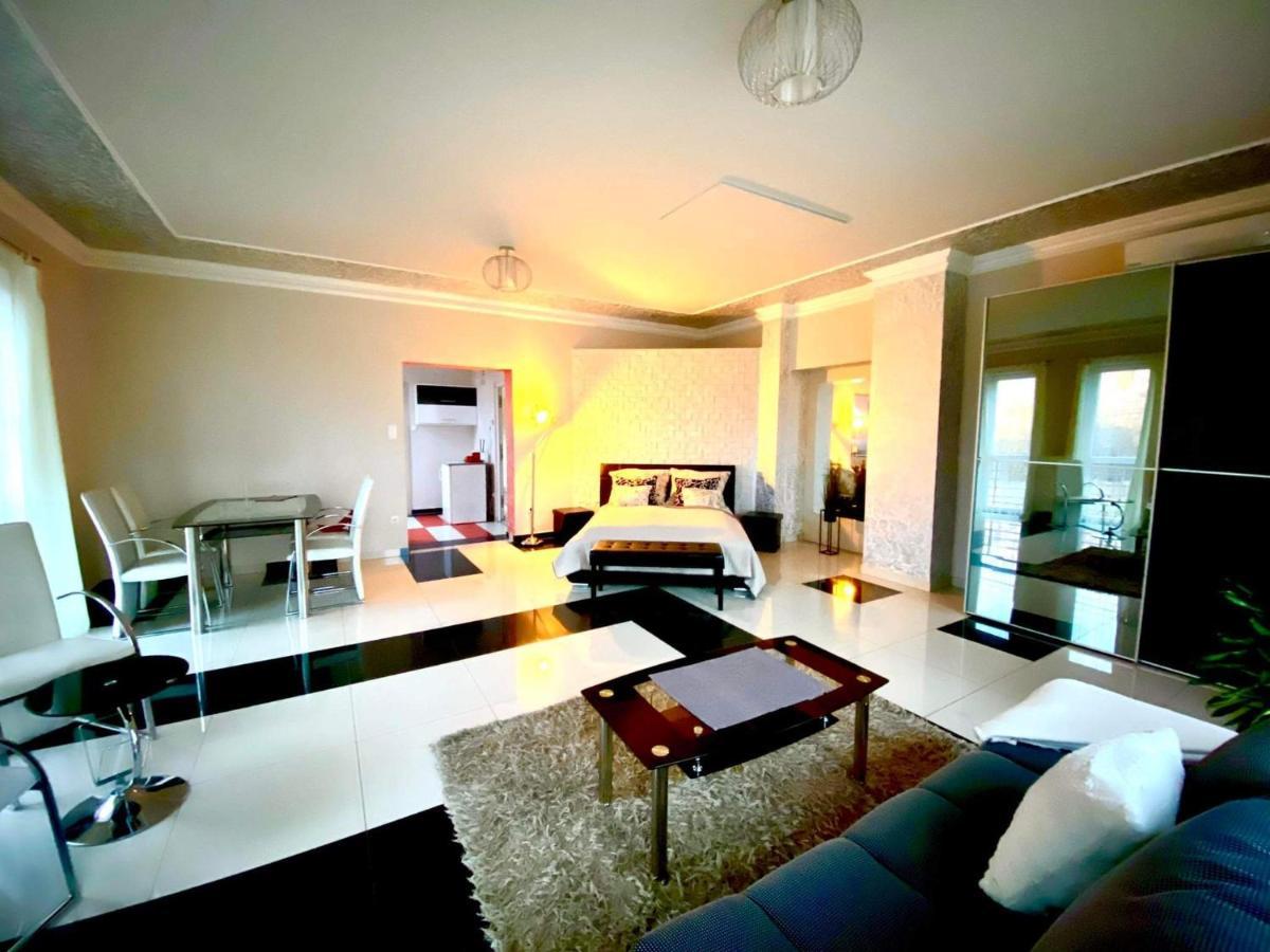 Box Vendeghaz Hotell Nagykáta Rom bilde