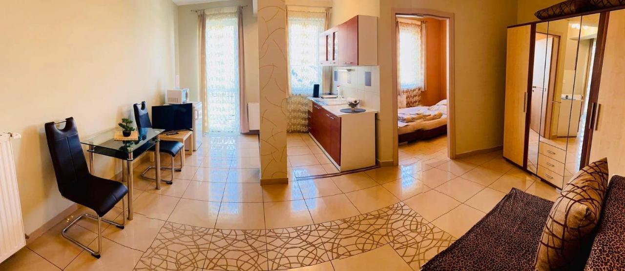 Box Vendeghaz Hotell Nagykáta Rom bilde